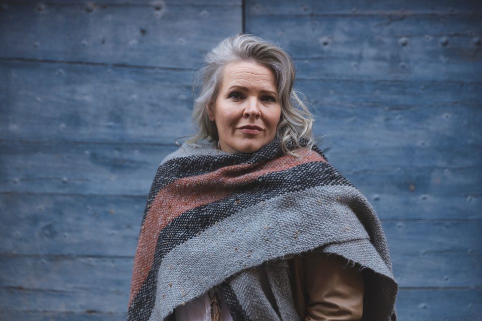 Boheemielämää, ylisuorittamista ja masennuslääkkeiden sivuvaikutuksia – Milja Kauniston Hajanainen (Gummerus) ilmestyy 11.9.